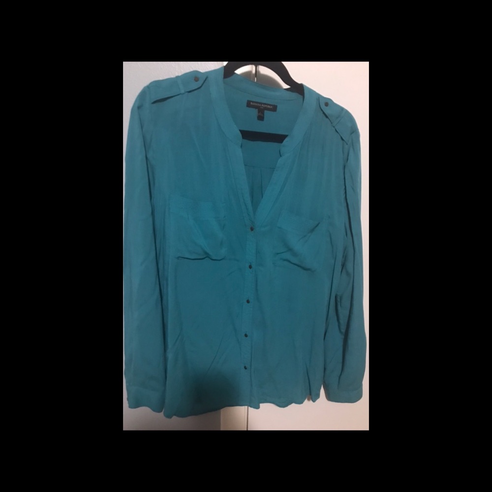 Banana Republic Viscose Teal Top